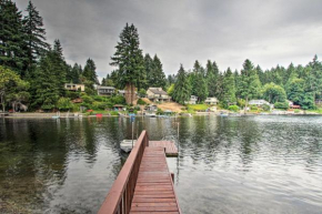 The Peacock House - Waterfront Home with Dock!